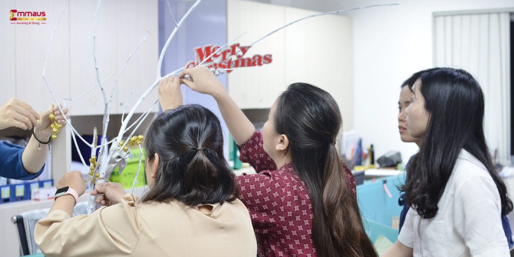 Christmas is coming to Emmaus Group